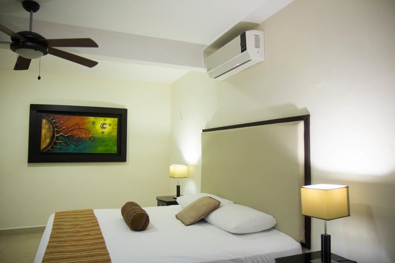 Hotel Hacienda De 이사말 외부 사진