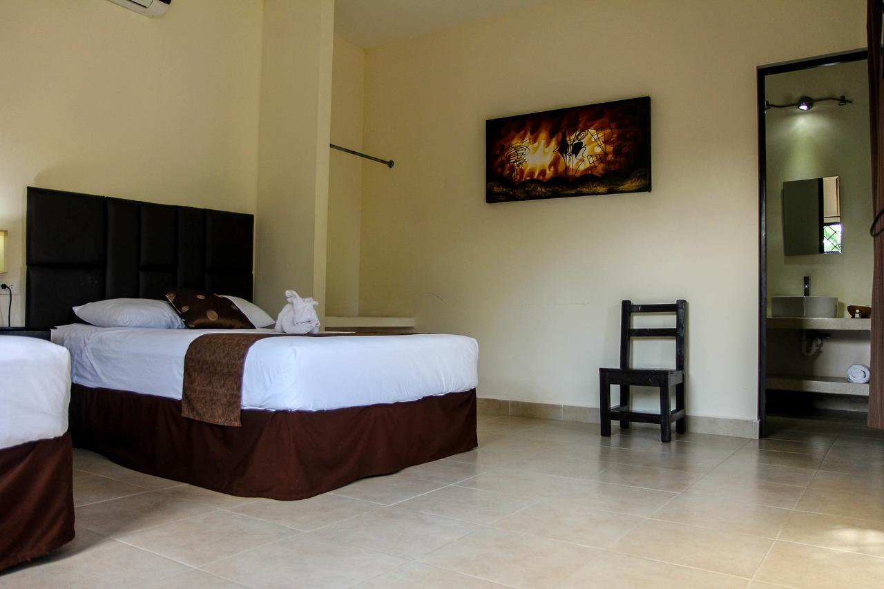 Hotel Hacienda De 이사말 외부 사진